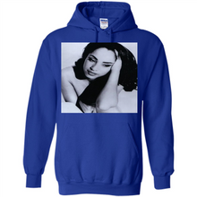 Load image into Gallery viewer, Sade Adu Supreme Musician Hypebeast