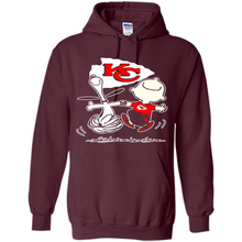 Load image into Gallery viewer, Charlie Brown &amp; Snoopy – Kansas City Chiefs