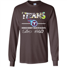 Load image into Gallery viewer, Tennessee Titans Derrick Henry Marcus Mariota Signatures Football