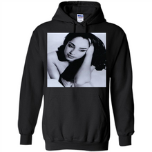 Load image into Gallery viewer, Sade Adu Supreme Musician Hypebeast