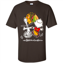 Load image into Gallery viewer, Charlie Brown &amp; Snoopy - Chicago Blackhawks# pukas-store